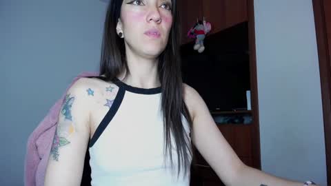Snapshot of cleopatra_cute chatting on January 28, 5:32 am Nicol online show from January 28, 5:32 am