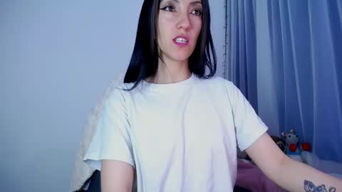  Nicol  online show from January 10, 2:46 am