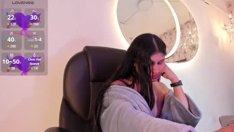 Cleopatra online show from January 26, 2:03 am