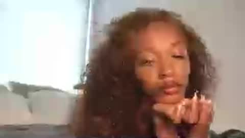 Snapshot of cleopatralovee chatting on June 26, 5:06 pm cleopatralovee online show from June 26, 5:06 pm