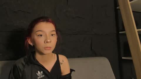 Snapshot of cleowhite_ chatting on November 21, 11:14 pm cleowhite_ online show from November 21, 11:14 pm