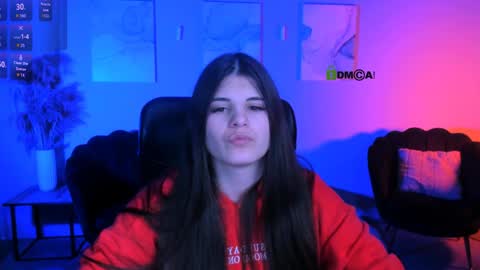 your honey online show from April 3, 7:01 pm