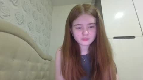 Snapshot of clevervice chatting on April 5, 8:28 pm Alice online show from April 5, 8:28 pm