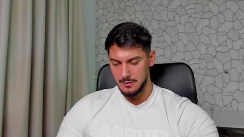 ClintMasterss online show from December 4, 6:01 am