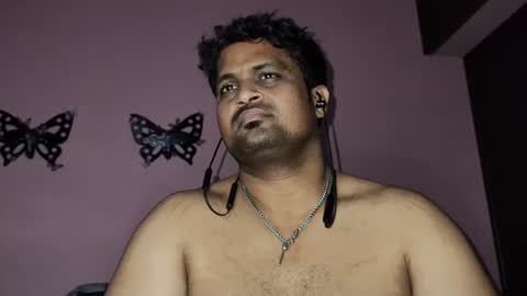 Snapshot of clitorisgspot69 chatting on January 17, 11:52 pm Raj online show from January 17, 11:52 pm