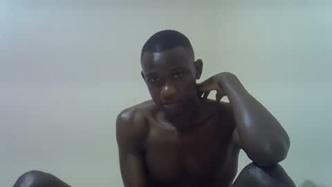 Snapshot of clive_damian chatting on April 30, 6:36 pm clive_damian online show from April 30, 6:36 pm