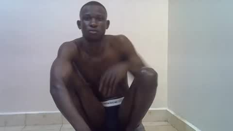 Snapshot of clive_damian chatting on May 1, 1:37 pm clive_damian online show from May 1, 1:37 pm