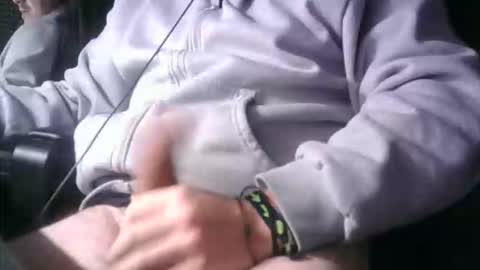 Snapshot of clluch95 chatting on November 21, 11:20 am clluch95 online show from November 21, 11:20 am