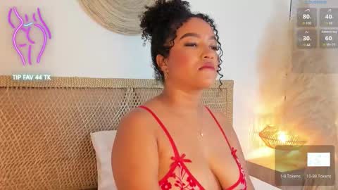 Snapshot of cloe_25 chatting on October 29, 2:25 am cloe_25 online show from October 29, 2:25 am