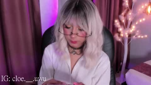 Snapshot of cloe__hills chatting on February 13, 12:45 pm Cloe online show from February 13, 12:45 pm