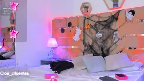 Cloe Online de 600 a 1400 online show from October 28, 11:25 am