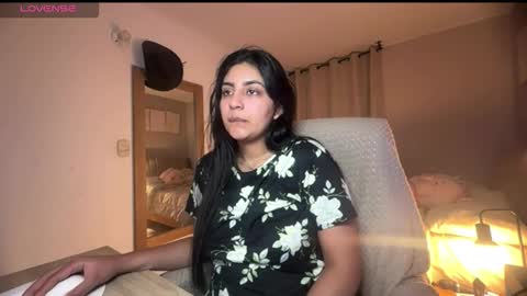 Snapshot of cloe_small08 chatting on September 10, 7:41 am cloe small online show from September 10, 7:41 am