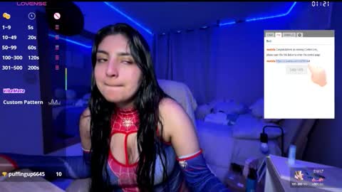 cloe small online show from October 4, 1:14 am