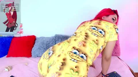 Snapshot of cloee_lovee chatting on March 2, 10:49 pm cloee lovee online show from March 2, 10:49 pm