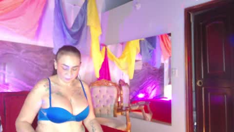 CLOE online show from January 25, 11:34 am
