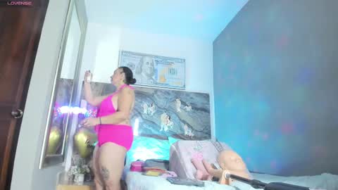 CLOE online show from March 5, 11:38 am