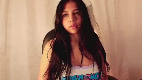 Snapshot of cloenovak chatting on April 6, 1:45 pm Cloe online show from April 6, 1:45 pm