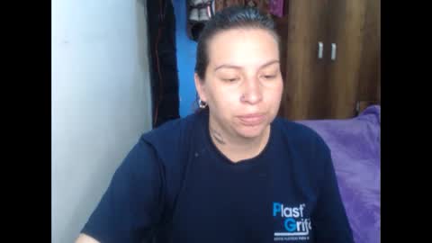 cloepregnant25 online show from April 17, 1:25 pm