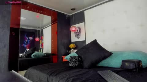 Snapshot of cloerodriguez chatting on October 10, 8:30 pm ---Cloe--- online show from October 10, 8:30 pm