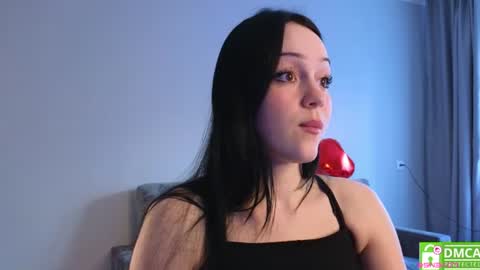 Ellie online show from July 27, 3:02 am