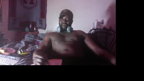 Snapshot of cloudman11 chatting on December 10, 2:59 am Sir online show from December 10, 2:59 am