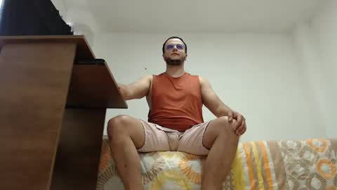 cloudsfunxxx online show from May 4, 5:42 pm