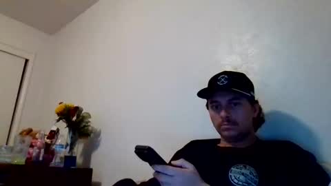 tallhungandcloudy online show from February 17, 10:45 am