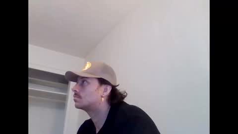 tallhungandcloudy online show from February 22, 10:08 pm