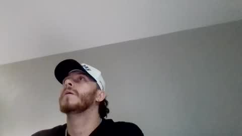 tallhungandcloudy online show from April 29, 6:14 pm