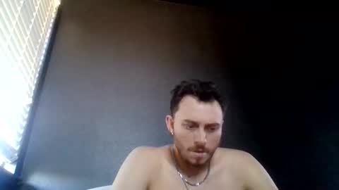 tallhungandcloudy online show from May 12, 8:50 pm