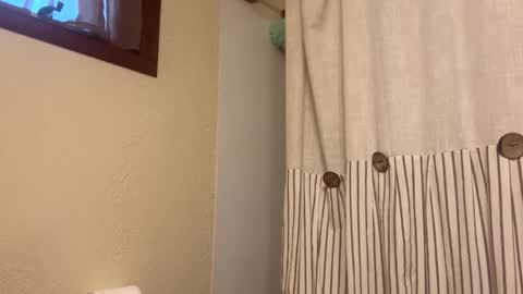 cloverboy1988 online show from March 6, 3:08 pm