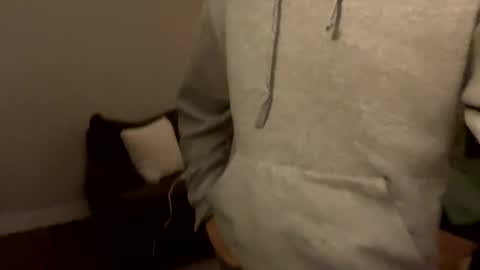 Snapshot of clt789 chatting on January 2, 2:33 am clt789 online show from January 2, 2:33 am