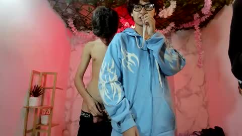 club_latinboys online show from May 9, 12:27 am