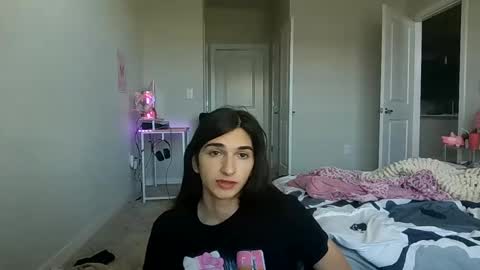 cluv777 online show from April 8, 2:50 pm