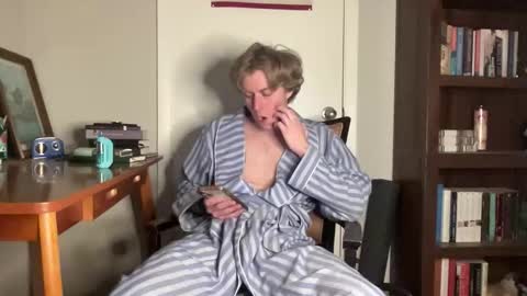 Snapshot of clydeaustin chatting on February 20, 2:52 am Clyde Austin online show from February 20, 2:52 am