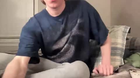 Snapshot of clydeaustin chatting on March 2, 2:36 am Clyde Austin online show from March 2, 2:36 am