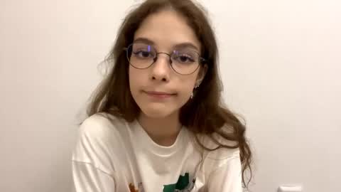 Anya online show from June 6, 11:53 pm