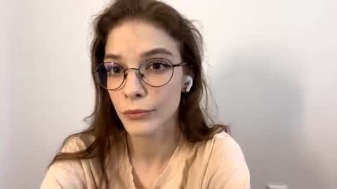 Anya online show from June 10, 5:23 pm