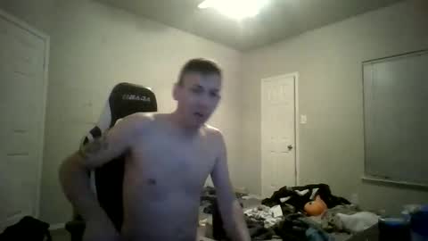 Snapshot of cmypenis chatting on January 2, 7:33 am Master Bates online show from January 2, 7:33 am