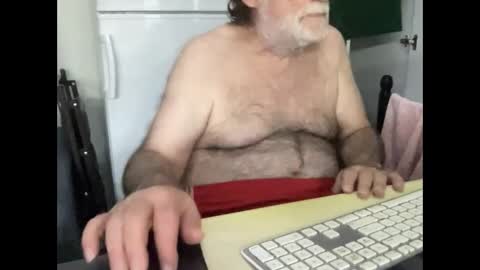 Snapshot of coach_karl chatting on October 15, 11:16 pm Coach Karl Porn Star Tip me all the way to my next trip online show from October 15, 11:16 pm