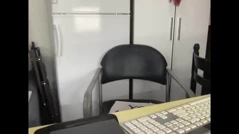 Coach Karl Porn Star Tip me all the way to my next trip online show from November 21, 12:37 pm