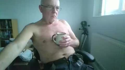 coccalad online show from January 8, 10:06 am