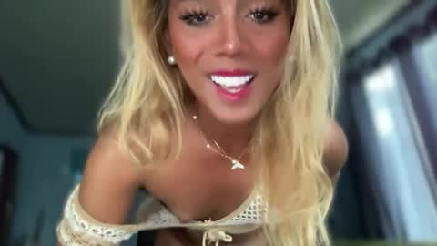 PrincessDianna IslandGirl   CUMSHOW in PVT and PASSWORDSHOW   online show from December 31, 5:55 am