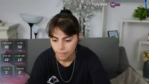 Olivia online show from October 17, 7:00 am