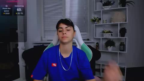 Olivia online show from October 31, 6:58 am