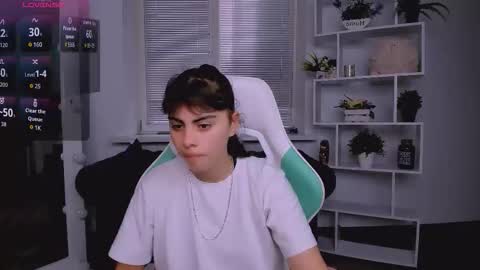 Olivia online show from November 3, 6:47 am