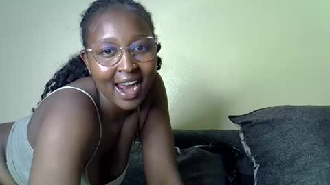 Snapshot of cocobaby_ chatting on March 13, 5:08 pm Coco online show from March 13, 5:08 pm