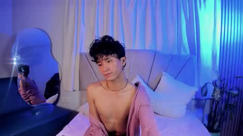 Snapshot of cococumps chatting on March 27, 3:45 am COCO online show from March 27, 3:45 am