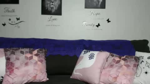 CocosCreamy online show from March 19, 1:37 pm