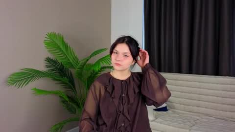 Kim online show from March 25, 3:07 pm